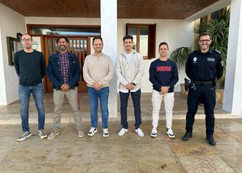 Una imagen de la toma de posesión de los agentes de la Policía Local de Formentera
