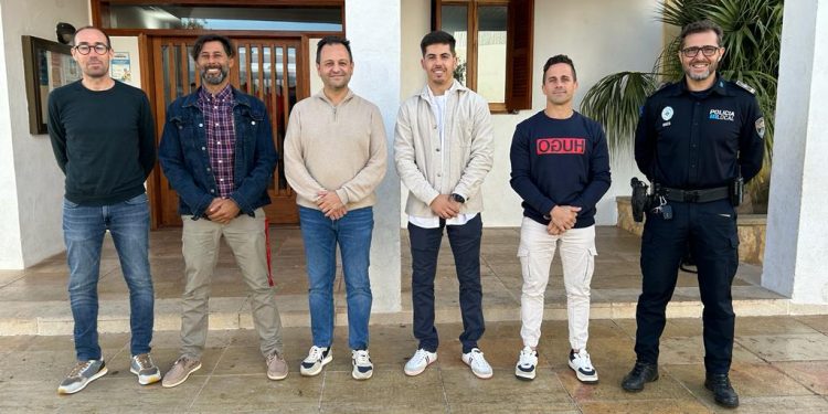 Una imagen de la toma de posesión de los agentes de la Policía Local de Formentera