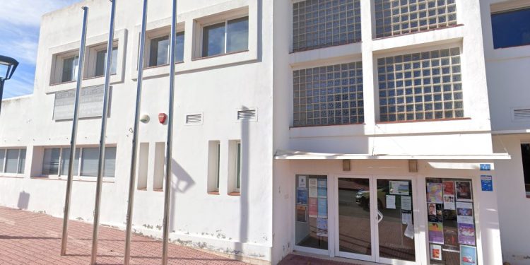 Imatge d'arxiu de la biblioteca de Formentera. Foto: Google Street View