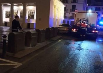 Intervención de la empresa del servicio de limpieza. Foto: Policía Local de Ibiza