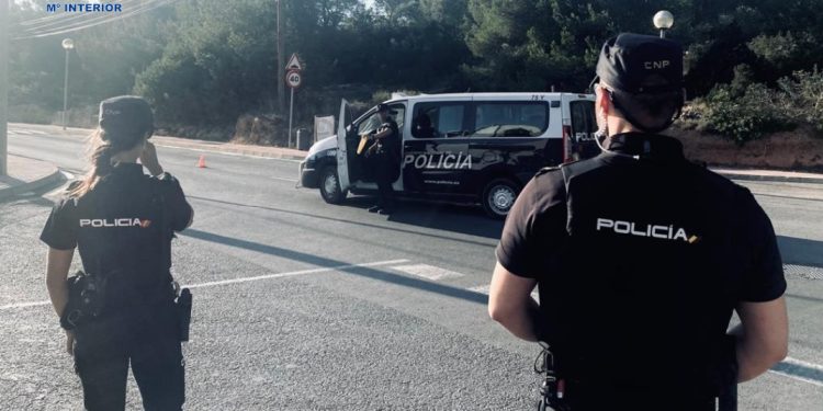 Una imagen de un control de la Policía Nacional de Ibiza