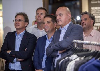 Las autoridades del Consell durante la presentación deportiva de Ibiza en la WTM