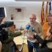 Vicent Roig explica a los medios la decisión sobre la calle Margalida Llogat.