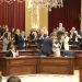 Aplausos tras la aprobación. Foto: Parlament balear