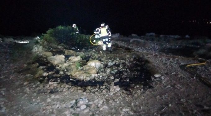 Agentes del Ibanat trabajando en la zona. Fuente Ibanat