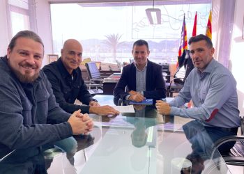 Un momento de la firma del convenio. Foto: Ayuntamiento de Sant Antoni