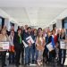 Foto de familia con algunos de los jubiladas y jubilados que han participado en el homenaje