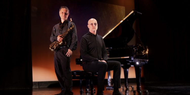 Els músics Pere Prieto i Juan F. Ballesteros. Imatge facilitada pel Museu Arqueològic d'Eivissa i Formentera.