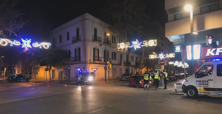 Control de la Policía Local de Ibiza. Foto: Policía Local