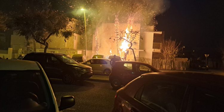 Imágenes del incendio facilitadas por la Policía Local de Ibiza.