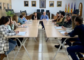 Firma de los convenios. Foto: Ayuntamiento de Sant Josep