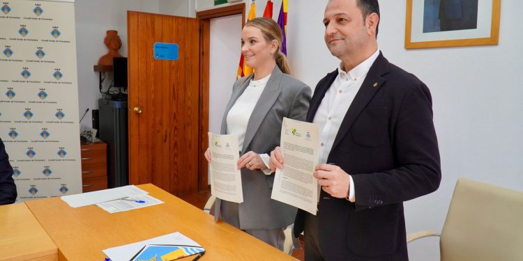 Marga Prohens y Llorenç Córdoba, hoy e el Consell.