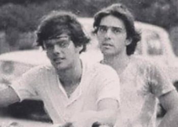 José Luis Branger, a la derecha de la imagen, en una fotografía de los años 70 poco antes de llegar a Ibiza. Julio Neri