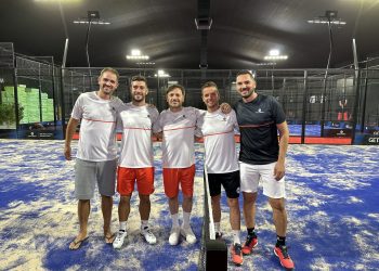 De izquierda a derecha, Jere Monti, Nil Paniello, José Mota, Dani Jaume y Antonio Vargas. Foto cedida a Noudiari