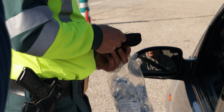 Imagen de archivo de un control de alcoholemia. pxhere.