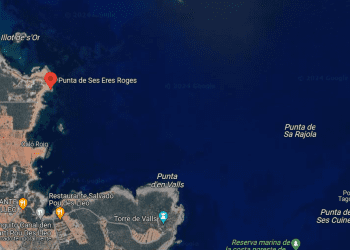 Lugar de los hechos, en la Punta de ses Eres Roges de la costa de Santa Eulària.