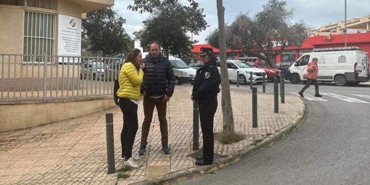 Blanca Hernández ha visitado la zona acompañada por la jefa de la Policía Local de Ibiza. Fotos Policía Local de Ibiza