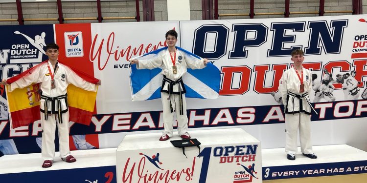 Imagen de la entrega de trofeos del campeonato celebrado este fin de semana en Holanda.