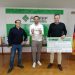 El ganador del sorteo, en el centro. Foto: Pimeef