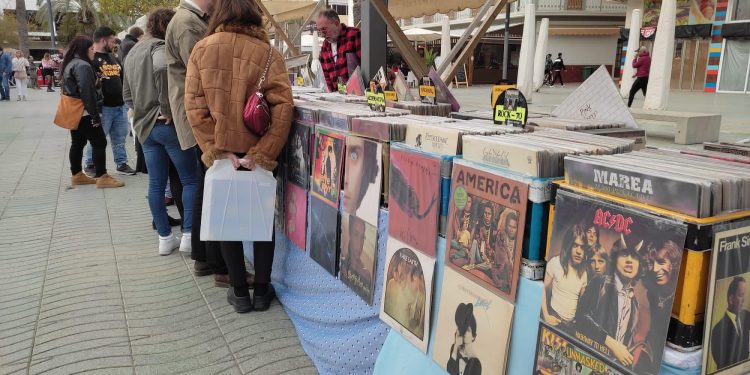 La Fira del Disc, en una edición anterior en Sant Antoni. Foto Vermut 45 RPM