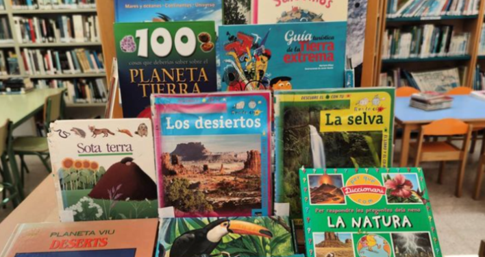 Una exposición de libros en la Biblioteca Can Misses. Foto Biblioteca Can Misses