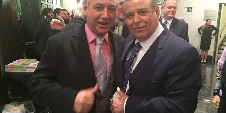 Bartolomé Beltrán, a la derecha de la imagen. Foto: Sabetcommons (Wikipedia)