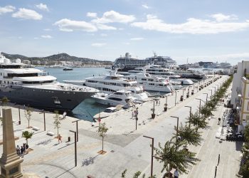 Yates atracados en el puerto de Ibiza en la zona de la concesión de Igy. APB
