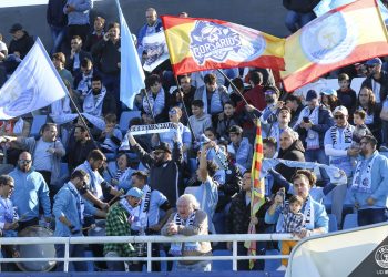 Grada de Can Misses repleta de aficionados de la UD Ibiza. Foto: Paco Natera (Fútbol Pitiuso)