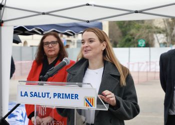Marga Prohens, en la comparecencia tras la colocación de la primera piedra del centro de salud de Pollença. Foto: Govern balear