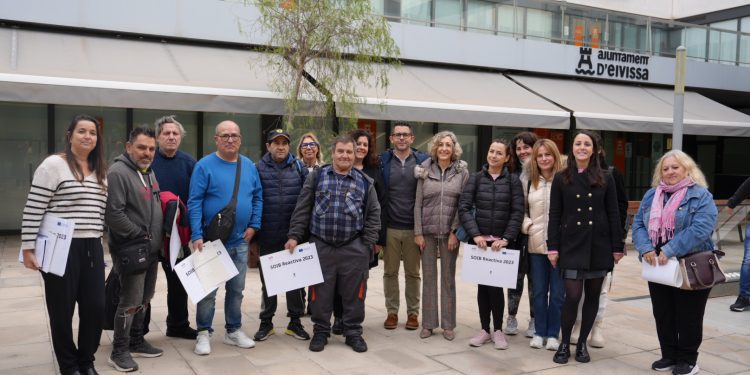 Recibimiento a los nuevos trabajadores. Foto: Ayuntamiento de Ibiza
