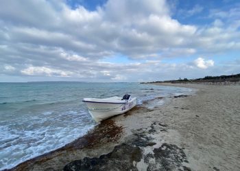 Imagen de archivo de una patera en Formentera.