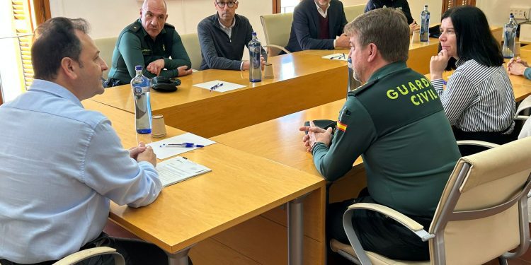 Un momento de la reunión celebrada hoy. Foto: Consell Insular de Formentera