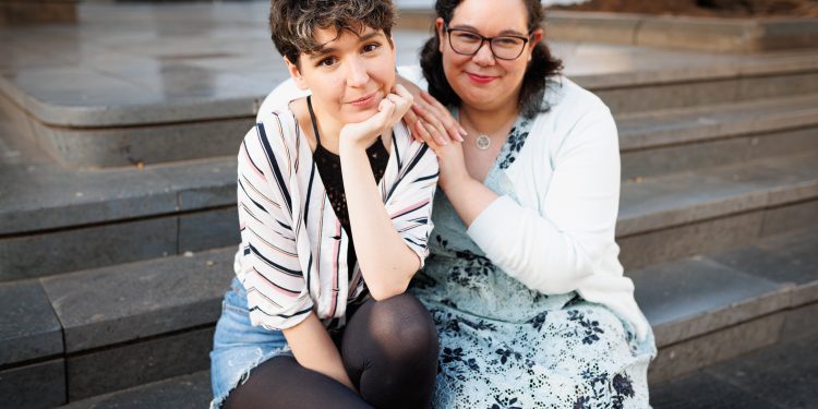 Iria Parente y Selene Pascual.