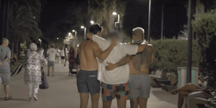 Grupo de turistas británicos