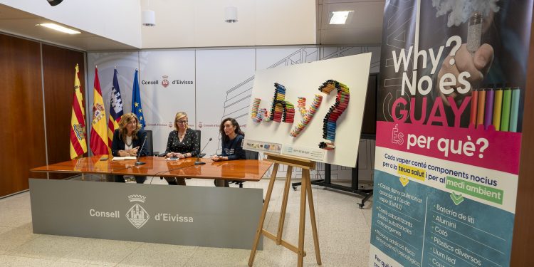 Presentación de la campaña. Foto: Consell de Ibiza