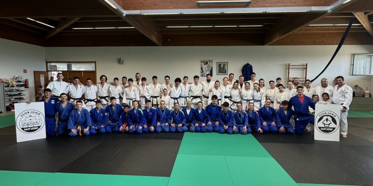 Una imagen de grupo del 2º Stage Teo Blázquez.