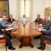 Prohens, junto con el conseller de Empresa, Empleo y Energía, Alejandro Sáenz de San Pedro, y el director general de Empresa, Autónomos y Comercio, José Antonio Caldés, se han reunido con las patronales empresariales, las asociaciones más representativas de autónomos y con los representantes de los jóvenes empresarios de las Illes Balears.