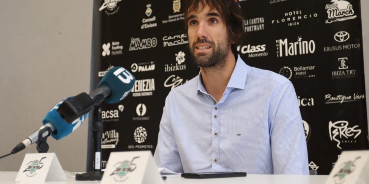 Grimau, ayer en la rueda de prensa de despedida.