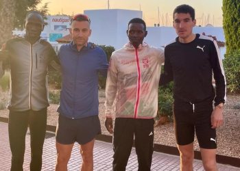 Aspel Kiptoo Kiprop, Josphat Kiprop Kiptis, Adrián Guirado y Dani Mateo. Foto: Santa Eulària Ibiza Marathon