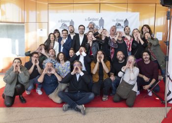Buena parte del equipo de la pelícuia, el photocall del martes en Caló de s'Oli. Fotos de Cintia Sarria