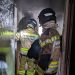 Intervención en la vivienda de Sant Antoni afectada por las llamas. Fotos Bombers d'Eivissa