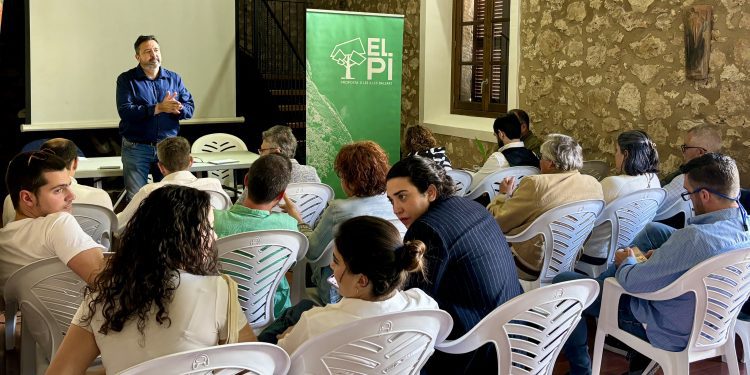 El presidente de la formación Tolo Gili, durante el acto celebrado ayer. FOTO: El Pi