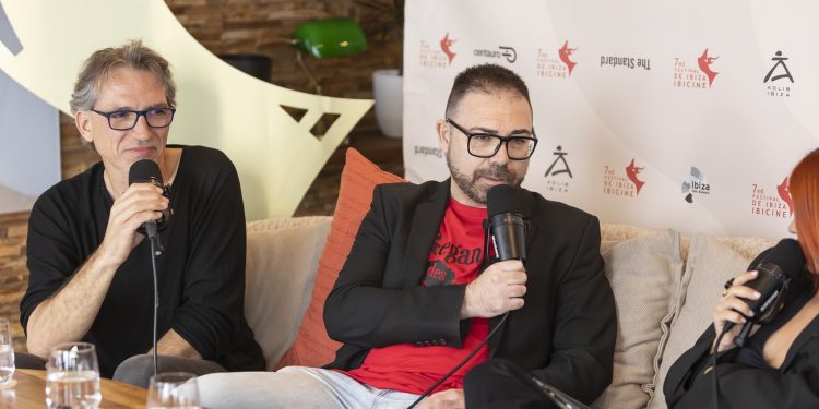 Pablo Alcántara y Héctor Escandell, en el podcast de 'Una de las nuestras' en el marco de Ibicine.