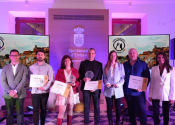 Imagen con las personas galardonados en estos Premios Gastronómicos.