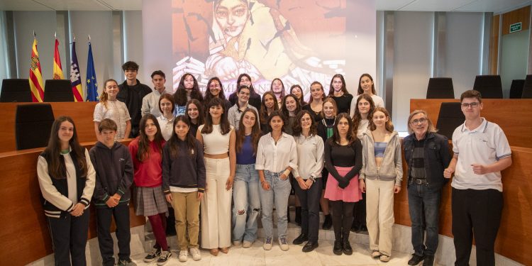 Acte d'entrega de premis. Fotos: Consell d'Eivissa