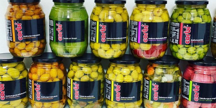 Una imagen promocional de los encurtidos Corbí.