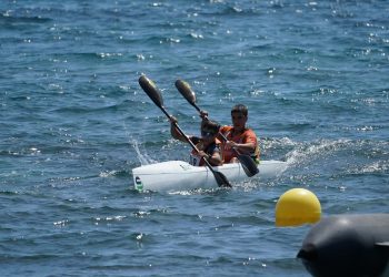 Dos de los participantes en las pruebas. Foto: Club Nàutic Sant Antoni