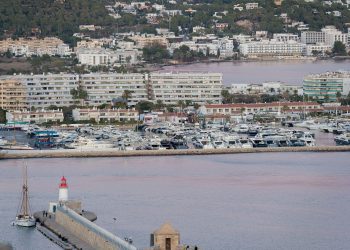 Muelles de Marina Botafoc de Ibiza.