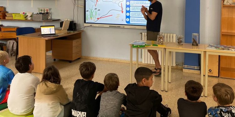 Presentación del programa educativo, hoy en el CEIP Labritja. Foto: Six Senses Ibiza.
