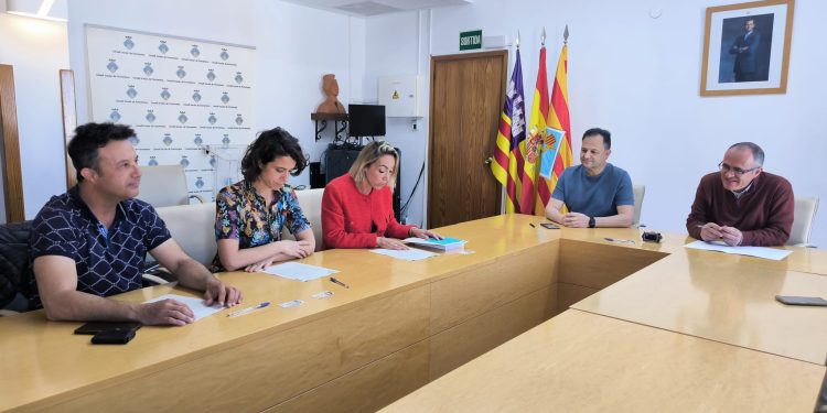 Toma de posesión de los tres letrados. Foto: Consell Insular de Formentera